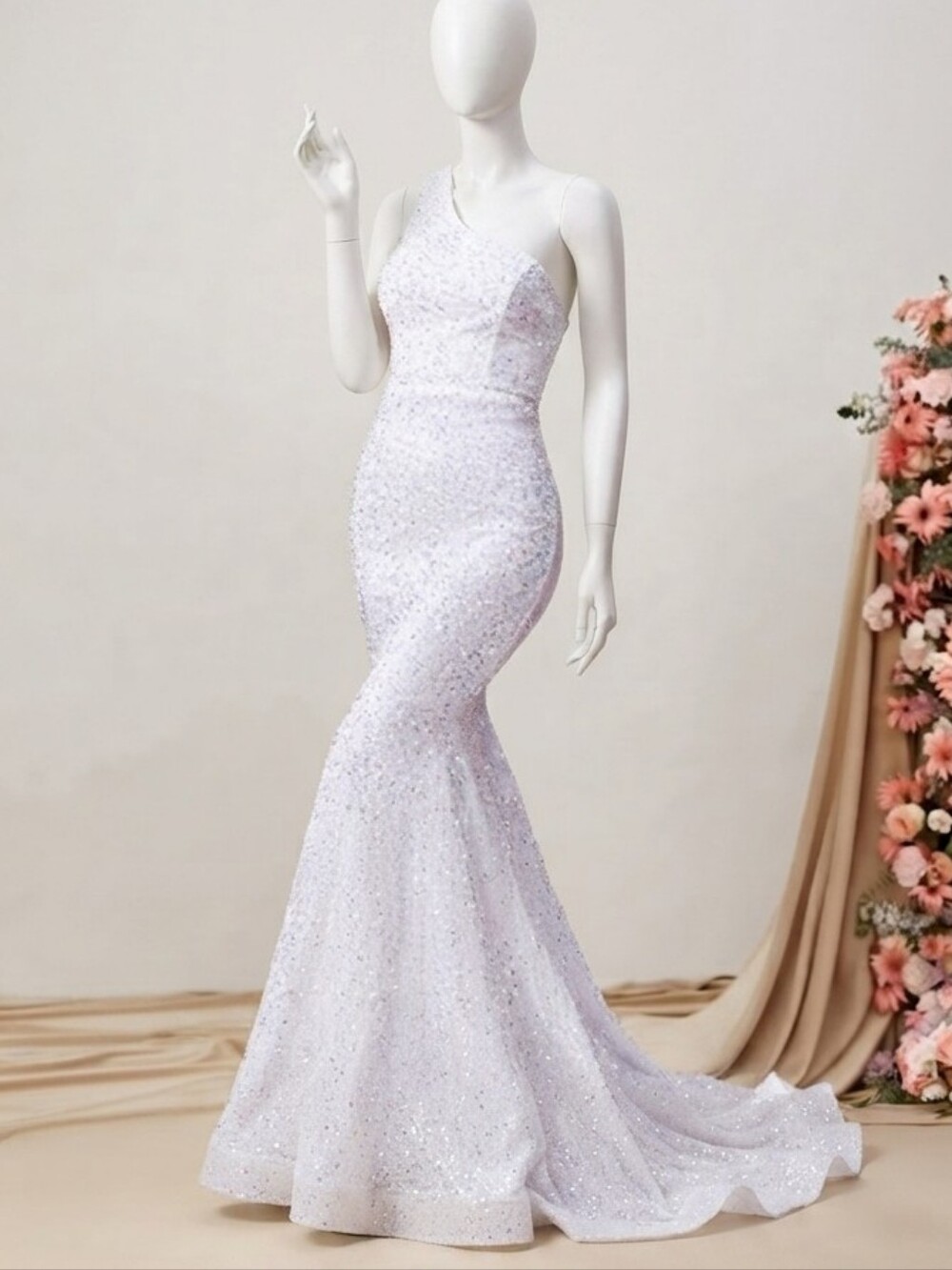 White Backless Assymmetrical Neck Sleeveles Mermaid Maxi Gown - Picture 11 of 11